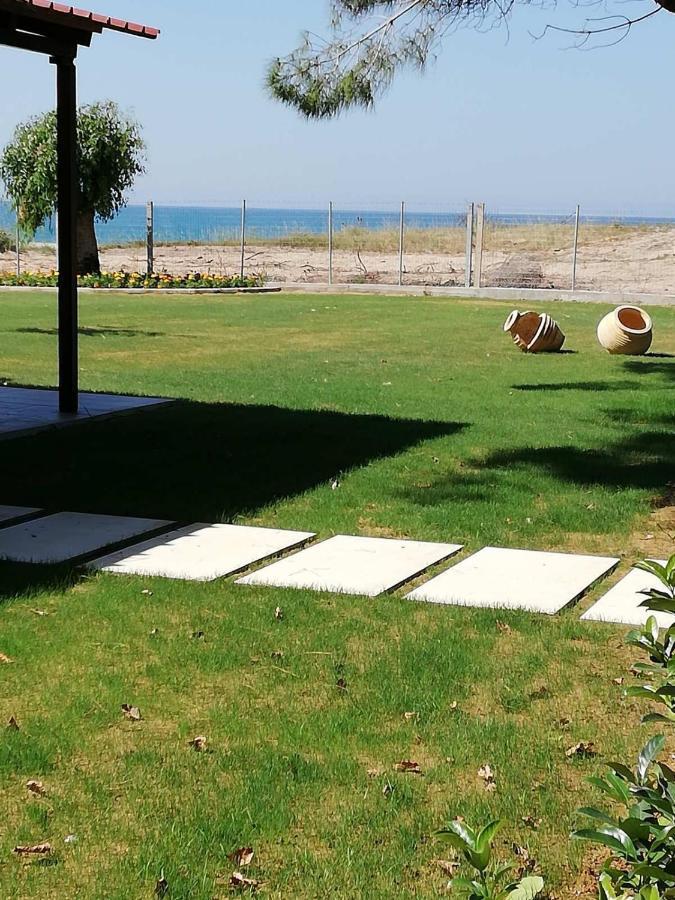 Aster Beach House Nea Thesi Exterior foto