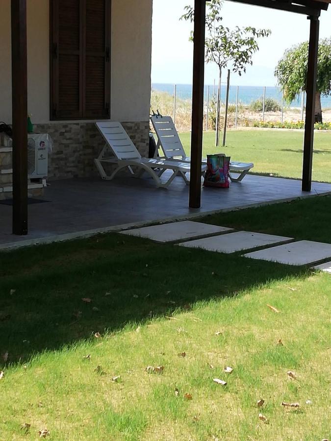 Aster Beach House Nea Thesi Exterior foto